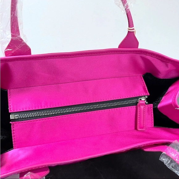 Kurt Geiger Quilted Recycled Top Zip Expandable Shopper Fushia Pink Tote Bag - Picture 6 of 11